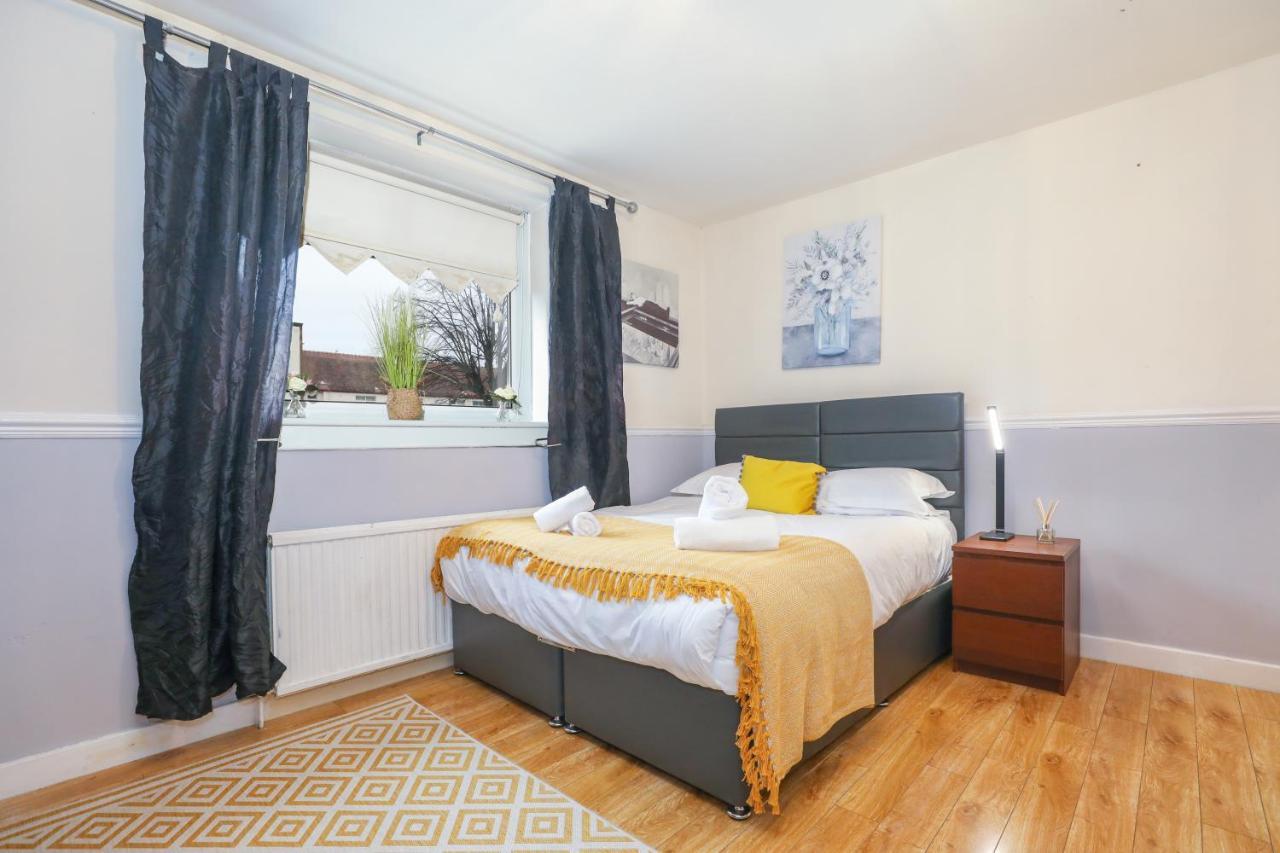 Beautiful 4 Bedroom Cottage - Ideal Location - Free Parking Edinburgh Kültér fotó