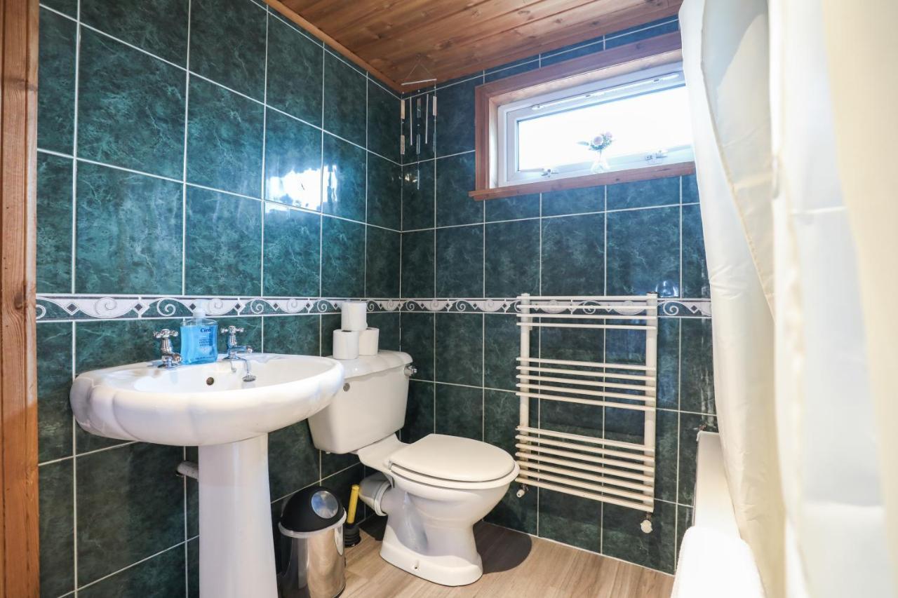 Beautiful 4 Bedroom Cottage - Ideal Location - Free Parking Edinburgh Kültér fotó
