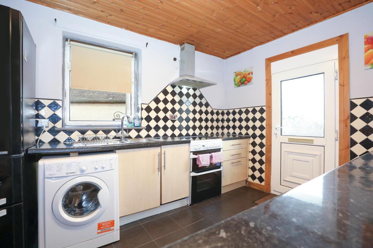 Beautiful 4 Bedroom Cottage - Ideal Location - Free Parking Edinburgh Kültér fotó