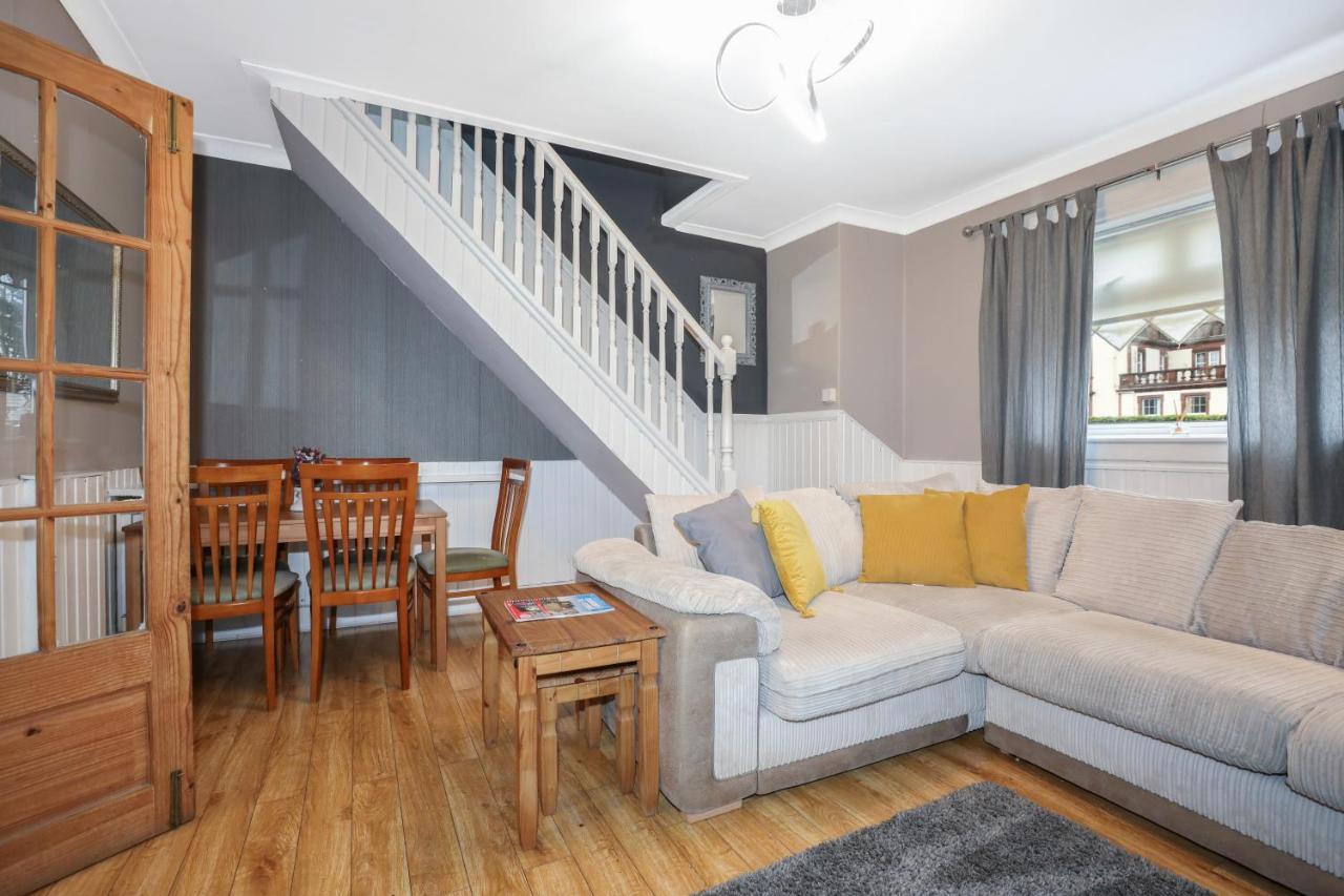Beautiful 4 Bedroom Cottage - Ideal Location - Free Parking Edinburgh Kültér fotó