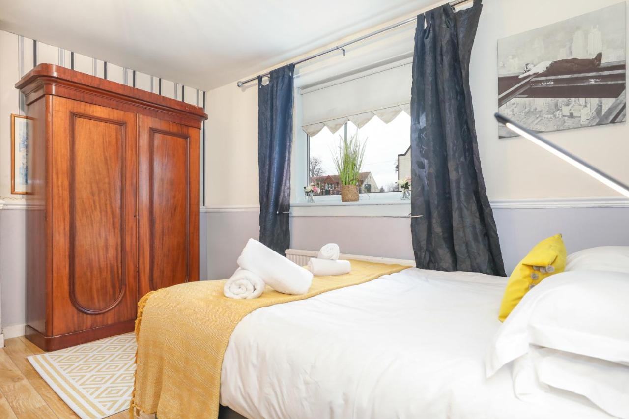 Beautiful 4 Bedroom Cottage - Ideal Location - Free Parking Edinburgh Kültér fotó