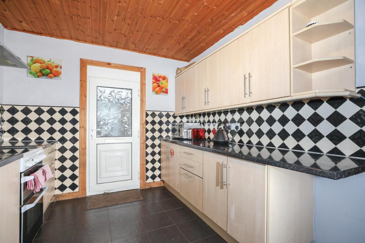 Beautiful 4 Bedroom Cottage - Ideal Location - Free Parking Edinburgh Kültér fotó