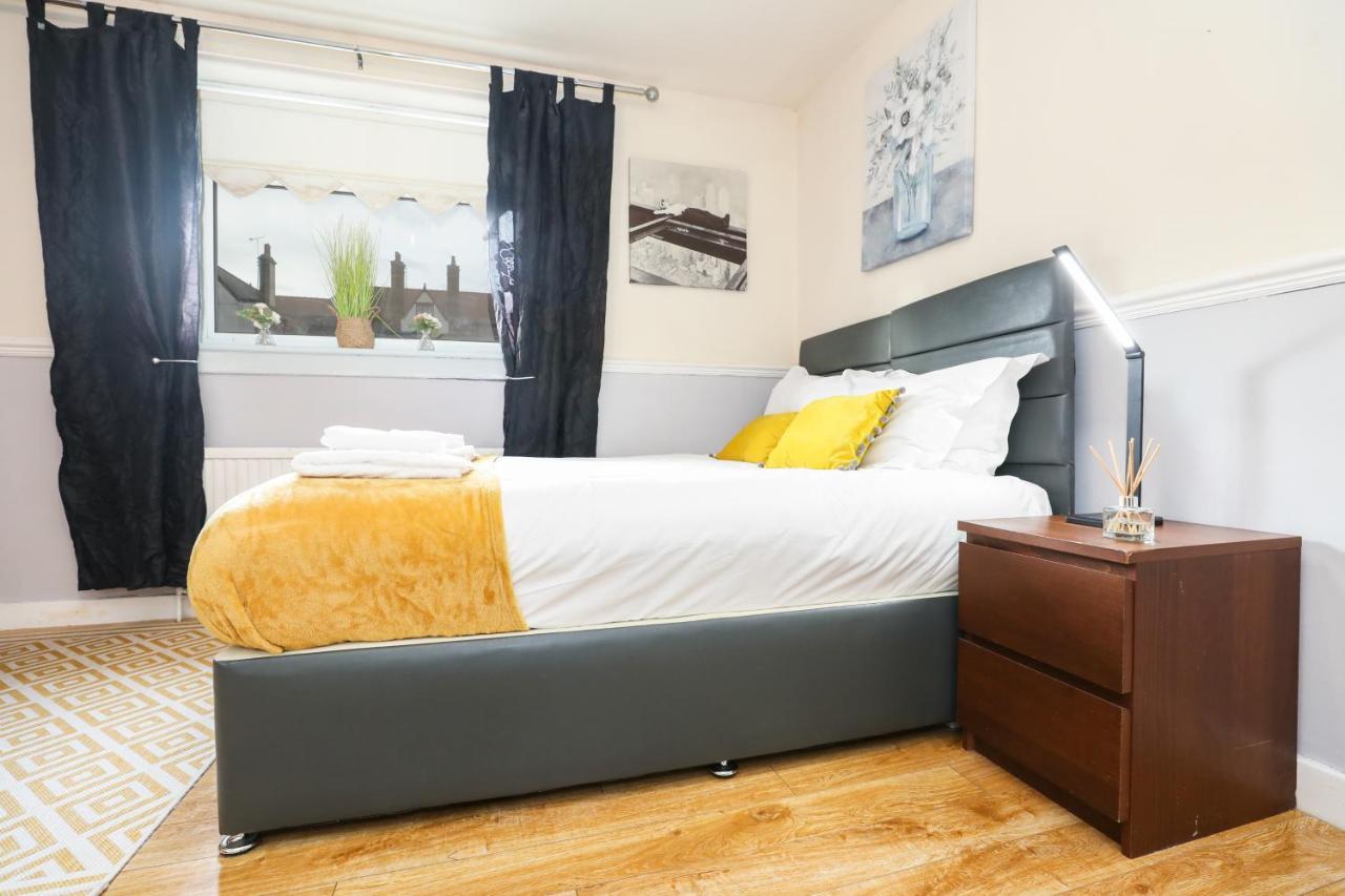 Beautiful 4 Bedroom Cottage - Ideal Location - Free Parking Edinburgh Kültér fotó